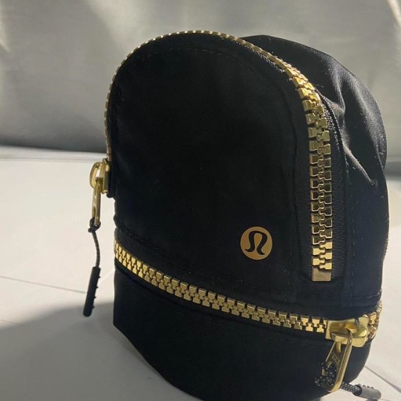 Lululemon Nano City Adventurer Backpack, great for storing small items! - Picture 3 of 7